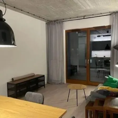 Apartment Comfy By Airport! Warsaw